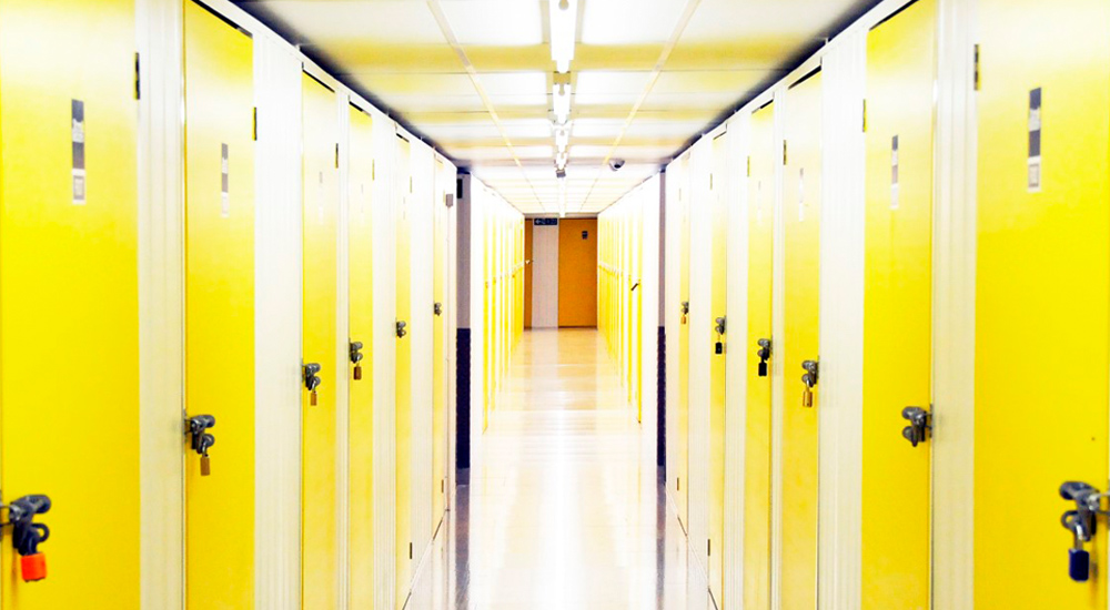 A clear hallway in Store & Secure’s personal storage unit centre.